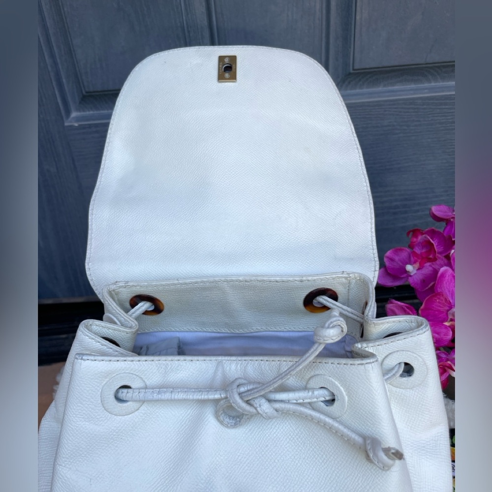 Authentic CHANEL Backpacks vintage #YUI00800 - Picture 8 of 17